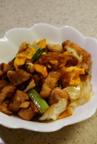 青梗菜と鶏肉・油揚げの炒め物