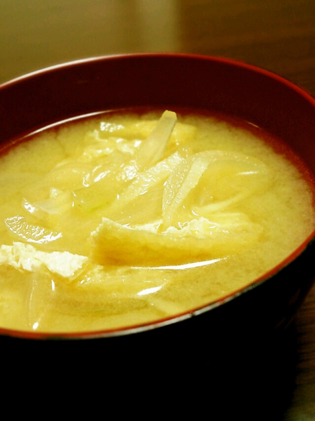 冷え性対策♡きざみ生姜と玉ねぎの味噌汁♡の画像