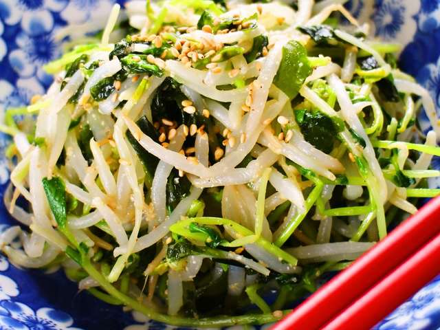 簡単にあと一品 もやしと豆苗のナムル By めかまはぉ クックパッド