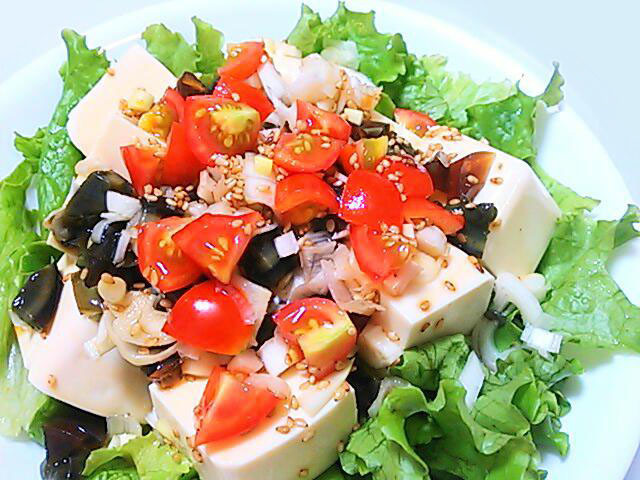 皮蛋豆腐(ピータン豆腐)サラダの画像