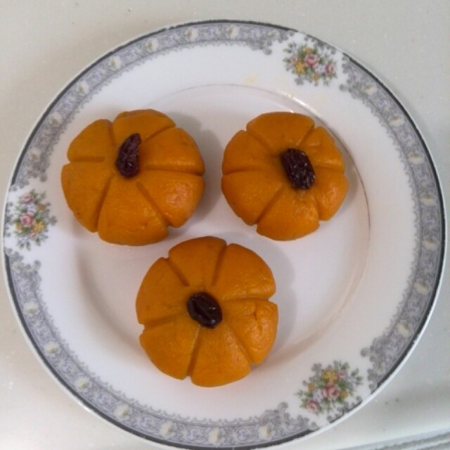 かぼちゃの和菓子の画像