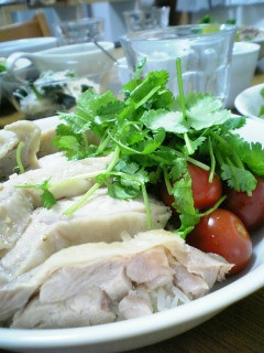 ふっくら鶏モモ肉のカオマンガイ