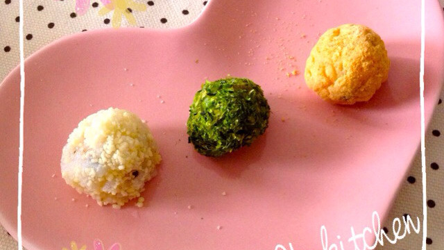 手づかみ離乳食 ふりふりおにぎりボール レシピ 作り方 By クックエリー クックパッド 簡単おいしいみんなのレシピが352万品
