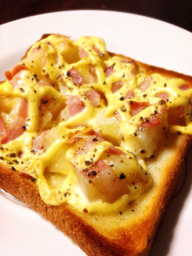 朝食に☆人気ポテトベーコンのマヨトーストの画像