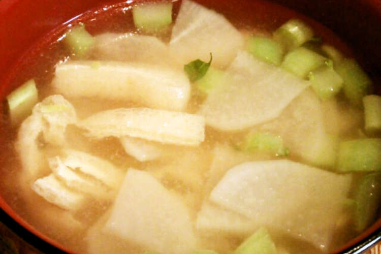 我が家の味噌汁 大根と油揚げ レシピ 作り方 By はらぺこあゆ クックパッド 簡単おいしいみんなのレシピが366万品