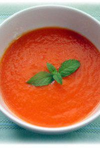 薬膳家レシピ：赤い野菜の冷製スープ