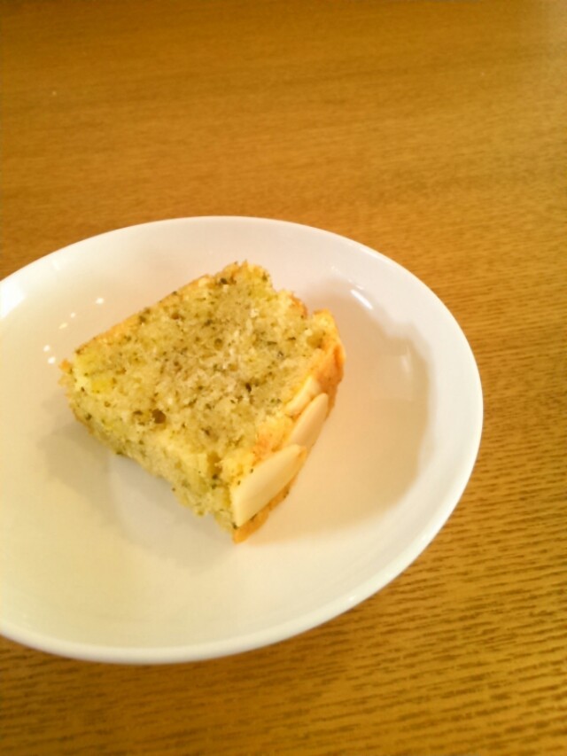 夏にもオススメ・新茶のパウンドケーキの画像