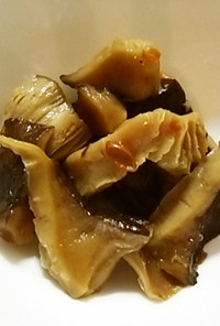 赤唐辛子でピリッと♪干し椎茸の簡単含め煮