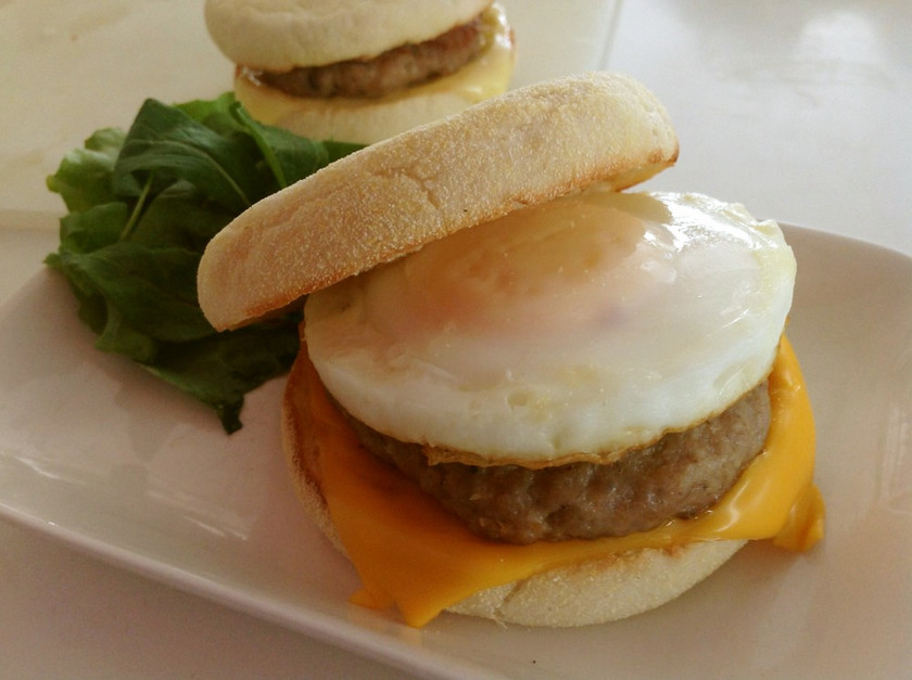 簡単エッグマフィンのレシピ