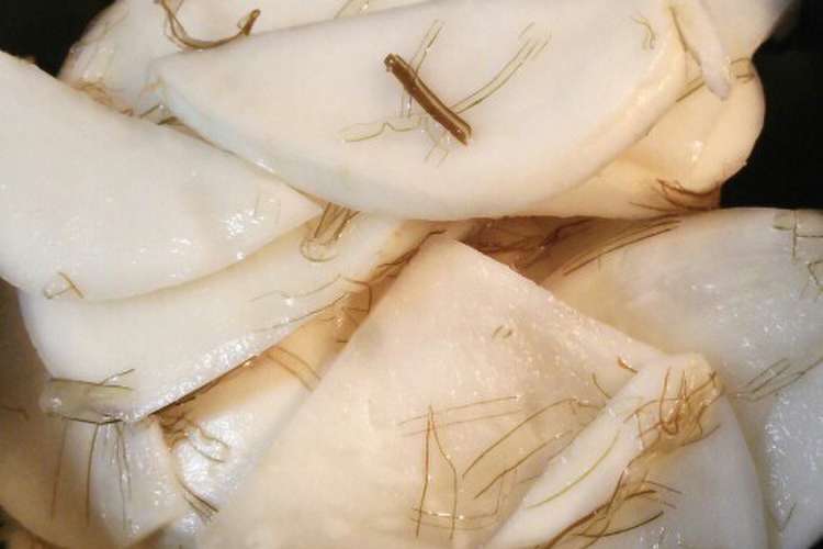 簡単 ジップロックでかぶの千枚漬け レシピ 作り方 By つきたま クックパッド 簡単おいしいみんなのレシピが366万品