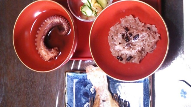 百日 お食い初め 簡単に 赤ちゃん笑顔 レシピ 作り方 By ママの小さなオフィス クックパッド 簡単おいしいみんなのレシピが361万品