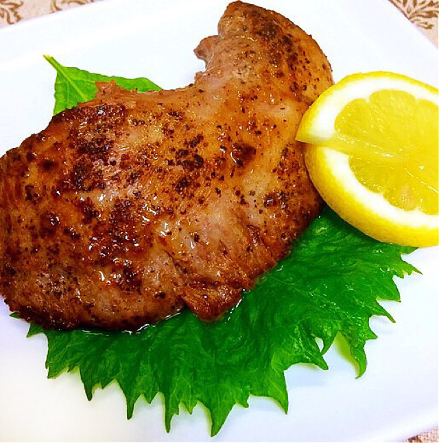 シンプルが旨いっ★マグロほほ肉のステーキの画像