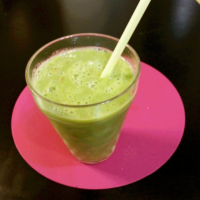 子供でもごくごく飲めるグリーンスムージー レシピ 作り方 By Lilyjj クックパッド