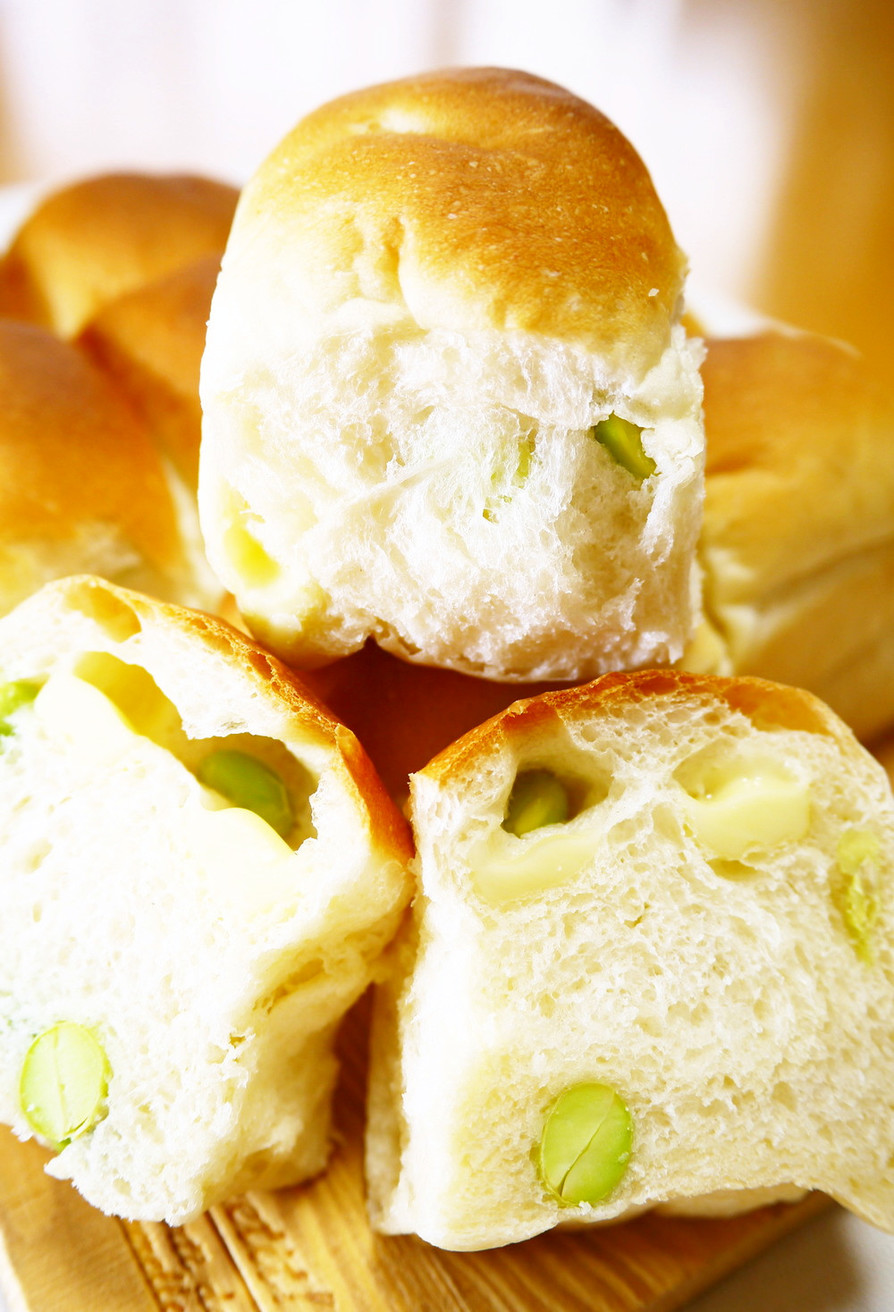 【夏のお惣菜パン】枝豆＆チーズちぎりパンの画像