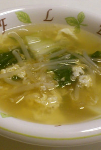 青梗菜とモヤシの玉子コンソメスープ