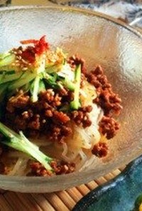 白滝de肉味噌ビビン麺風