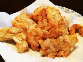 鶏むね肉のアーモンド焼き