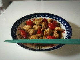 さっぱり!鶏ももトマトの酢醤油炒め♬。•