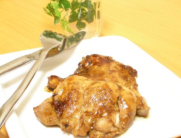 鶏のソテーバルサミコソースの画像