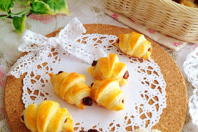 ミニチョコクロワッサン レシピ 作り方 By やほレシピ クックパッド 簡単おいしいみんなのレシピが376万品