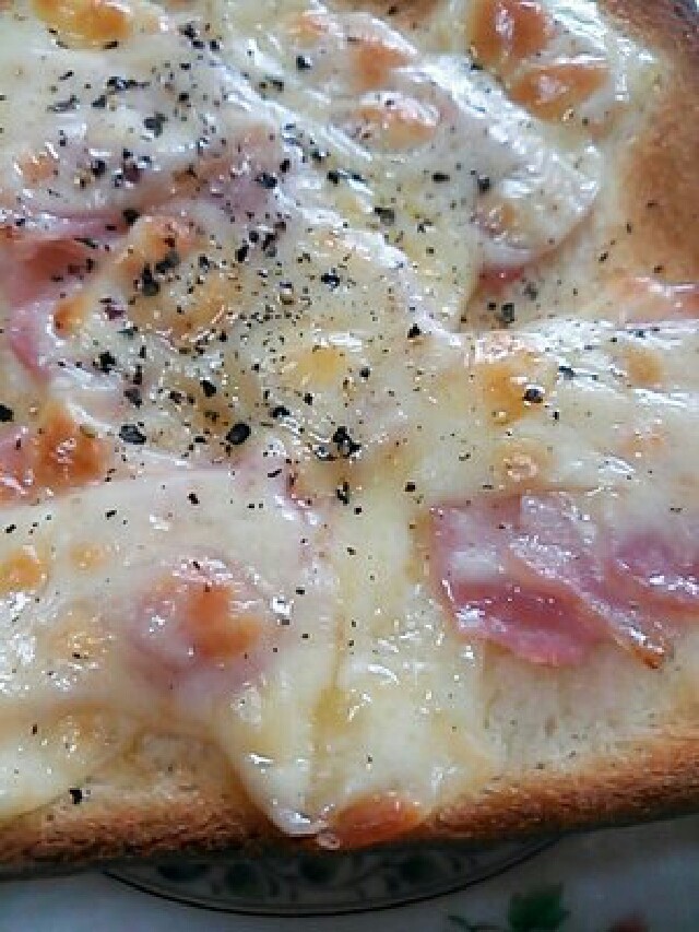 ベーコン＆チーズトーストの画像