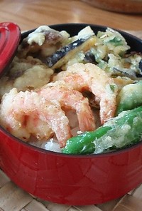 手抜き弁当NO.4　夏野菜のかき揚げ丼