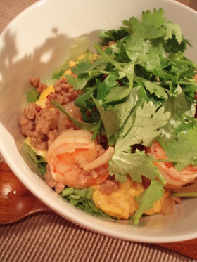 ハマる!!カフェめし風◎エスニック丼