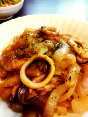 超簡単!いかと玉ねぎの激ウマしょうゆ炒め