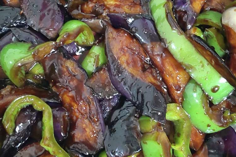 甜麺醤で簡単 ナスとピーマンの中華炒め レシピ 作り方 By Pokoぽん 彡 クックパッド 簡単おいしいみんなのレシピが359万品