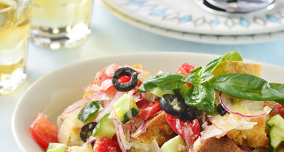 簡単なパンツァネラサラダのレシピ