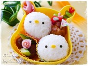 塩むすびdeひよこちゃんにぎり☆キャラ弁の写真