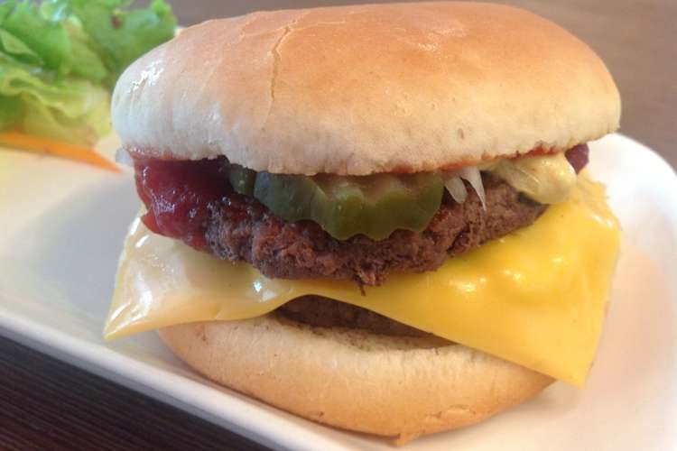 マクドナルドのダブルマック完全再現 レシピ 作り方 By あやまんくっきんぐ クックパッド 簡単おいしいみんなのレシピが352万品