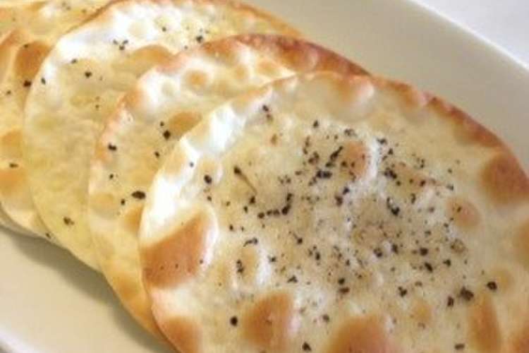 ダイエットに安心のスナック 餃子の皮煎餅 レシピ 作り方 By ぶんちゃん食堂 クックパッド 簡単おいしいみんなのレシピが377万品