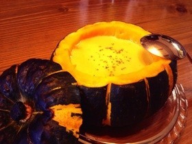 かぼちゃ丸ごとスープの画像
