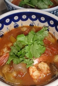 海老のトマトスープ