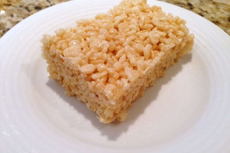 ライスクリスピースクエアー レシピ 作り方 By まりぼー クックパッド 簡単おいしいみんなのレシピが354万品
