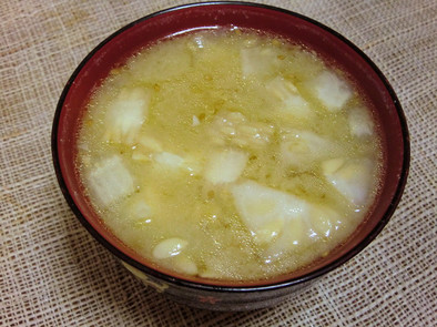 冬瓜のわたのお味噌汁の写真