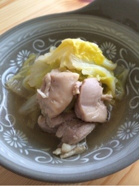 白菜と鶏もも肉のほんだし煮