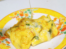famiコレで簡単!チーズとろりん卵焼き