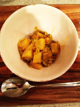 インドカレー ⭐簡単キャベツのサブジ⭐