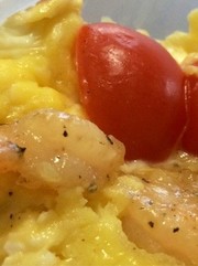 ☆お弁当☆ えびと卵とトマトの炒めものの写真