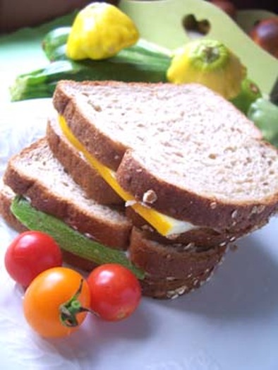 Zucchiniのサンドウィッチの写真