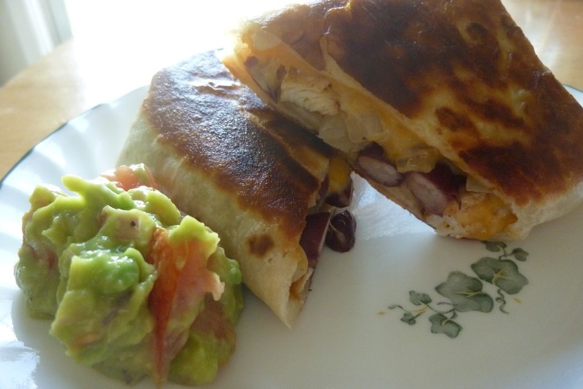 簡単チキンブリトーのレシピ