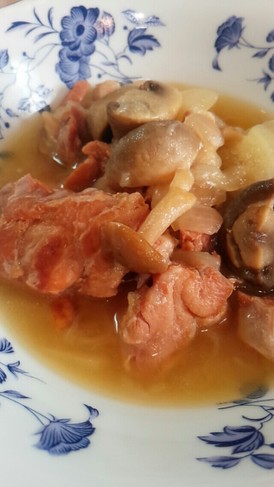鶏もも肉のほろほろ白ワイン煮【圧力鍋】