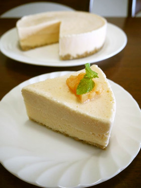 赤肉メロンのフローズンヨーグルトケーキ♪