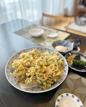 セロリの葉大量消費☆簡単緑のかき揚げ