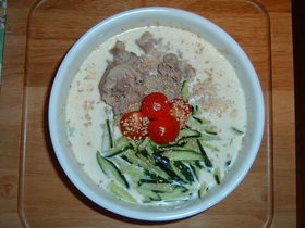 ピリ辛!豆乳冷麺
