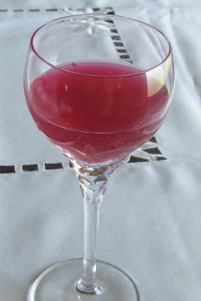 赤しそのカクテル（白ワイン）の画像