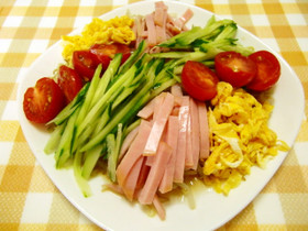 ★簡単!ヘルシーな*もやしで冷やし中華*