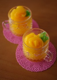 黄桃の贅沢ソルベ☆缶詰で簡単シャーベット